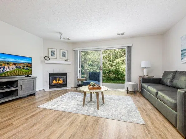 5233 Stricker Rd #106, Traverse City, MI 49684