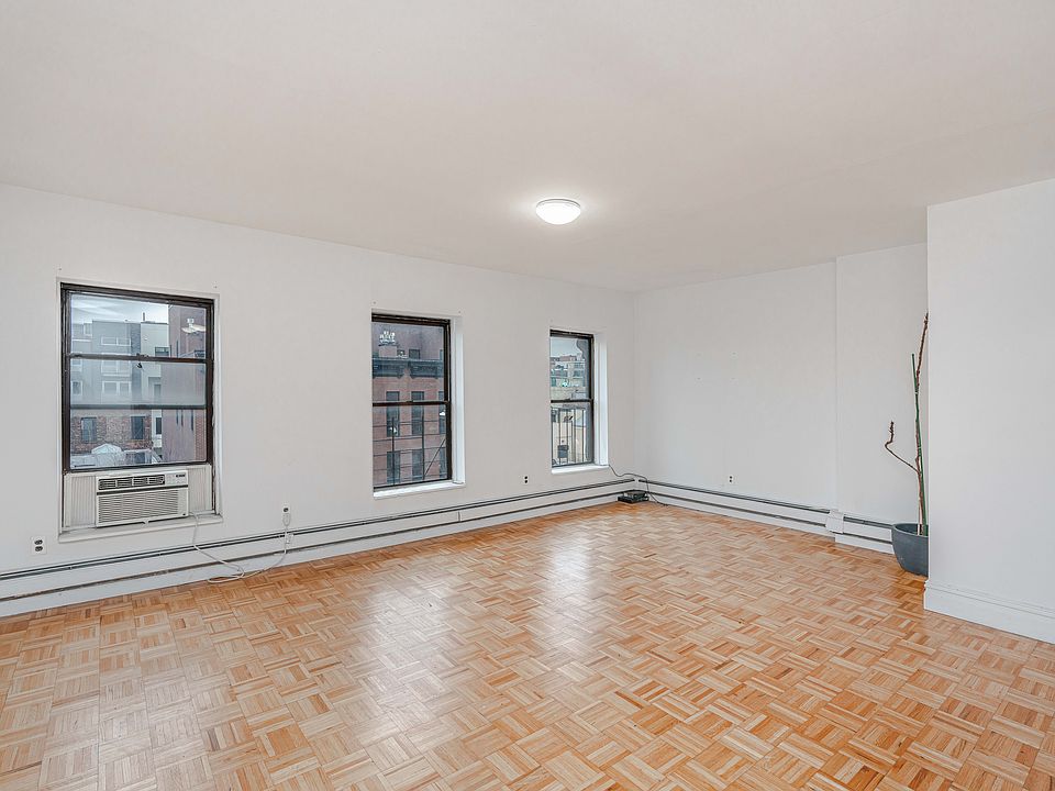 1st image of 43 Lexington Ave APT 3