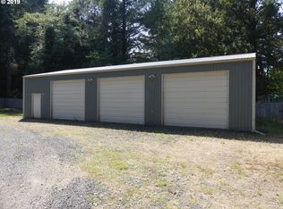 5455 Woahink Dr, Florence, OR