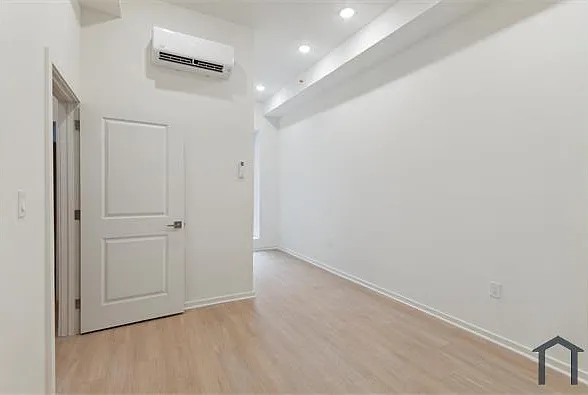 2 bed, 1158 sqft, $2,720 — Photo 2