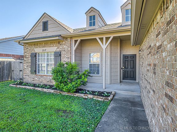 3rd image of 217 D P Newman Cir