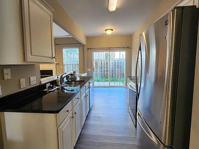 15325 Lavista Way — Photo 16