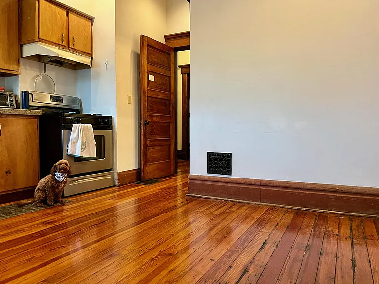 315 W Hubbard Ave — Photo 18