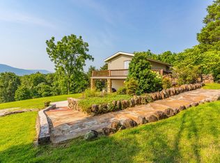 362 Daisy Dr, Pikeville, TN 37367