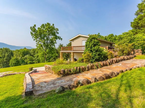 362 Daisy Dr, Pikeville, TN 37367