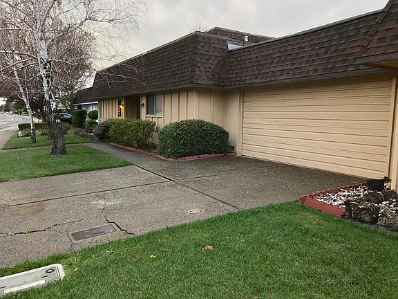 2nd image of 6684 Gloria Dr