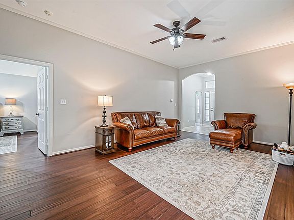 4th image of 5023 Misty Ln