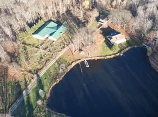 1926 Barnum Rd, Geneva, OH 44041