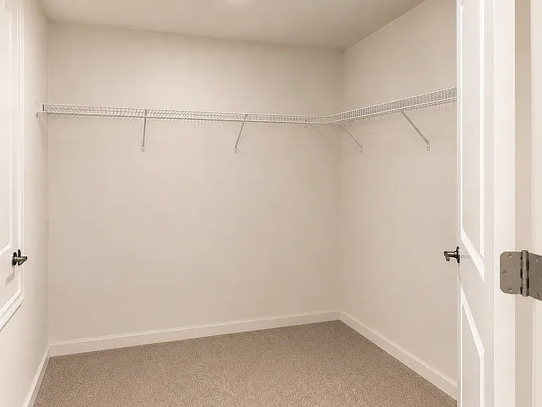 876 Laurel View Way — Photo 6