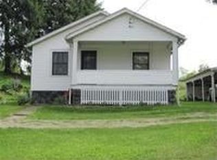 1360 Potts Ln, Zanesville, OH 43701