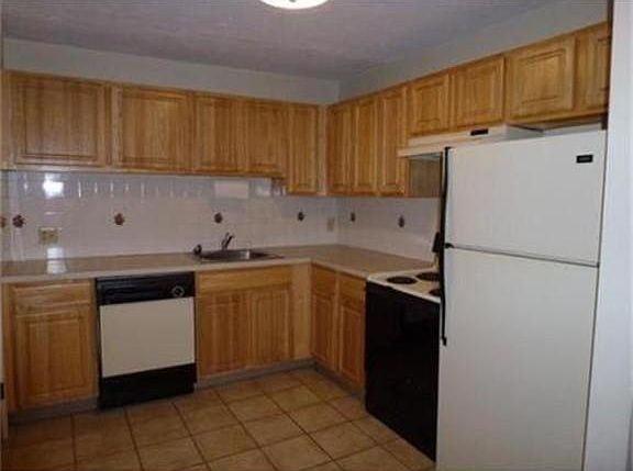 2nd image of 66 Mayflower Ave APT 31