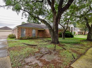 15210 Windy Cove Dr, Houston, TX 77095