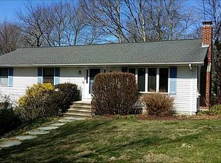 45 Edgewater Rd, Narragansett, RI 02882