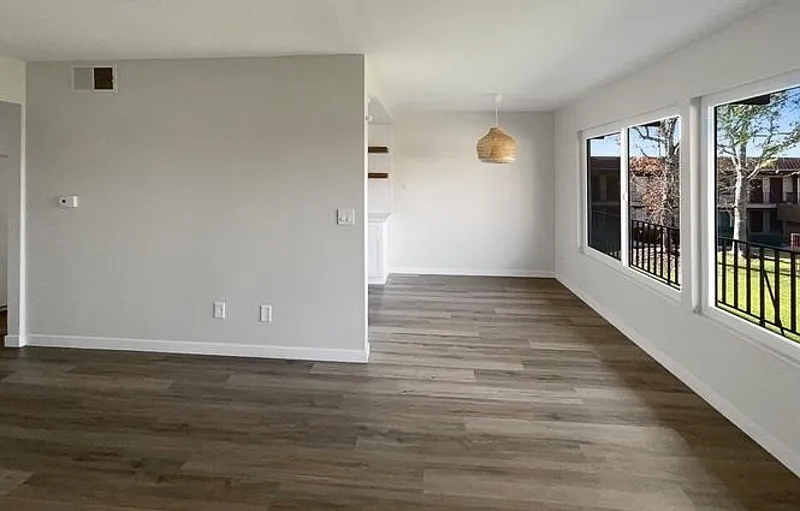 1 bed, 1.0 bath, 620 sqft, $1,800 — Photo 3