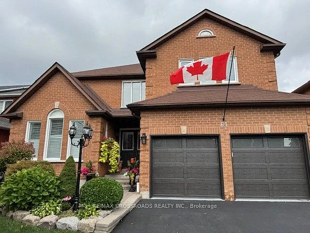 61 Silverbirch Pl