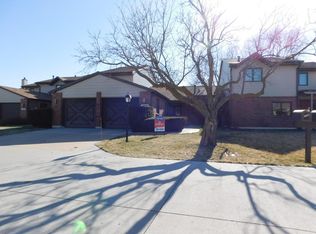 1509 Stagecoach Rd, Grand Island, NE 68801