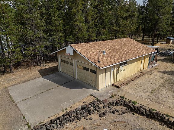 2nd image of 52128 Stearns Rd