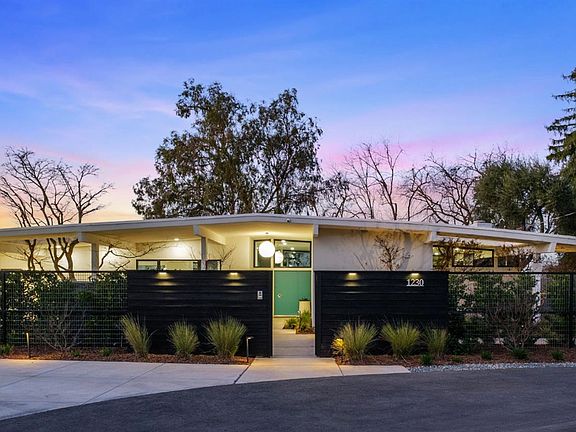 4th image of 1230 W Moraga Rd