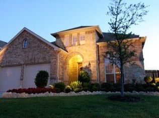 9113 Crandall Dr, Fort Worth, TX 76244