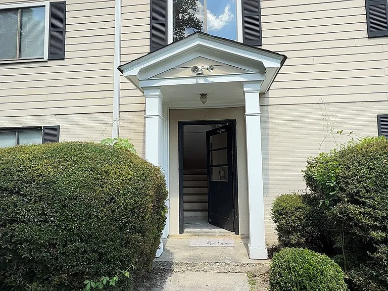 206 Laurens St #J2 — Photo 1