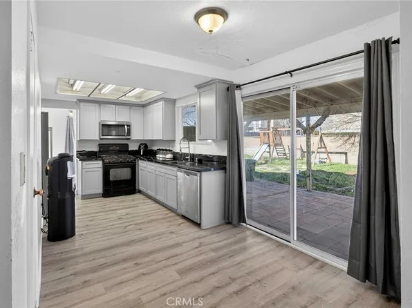2611 Via Romana, Lancaster, CA 93535