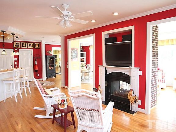5th image of 17 Saint Andrews Ct