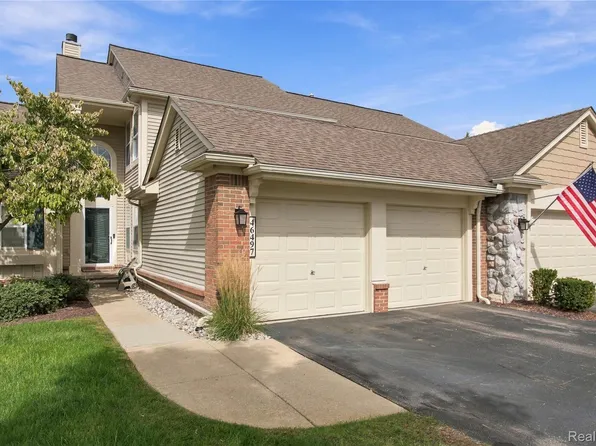 46497 Killarney Cir #173, Canton, MI 48188