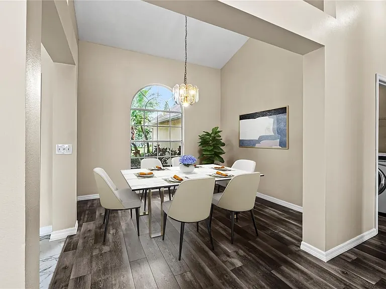 4806 Doc Dr — Photo 4