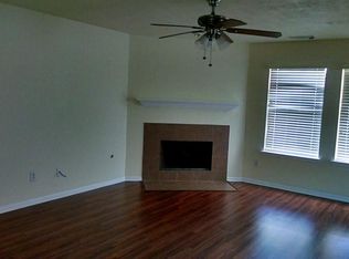 1910 Adobe Falls Dr, Spring, TX 77388