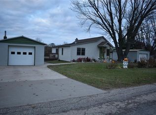 W15858 Crogan Ln, Ettrick, WI 54627