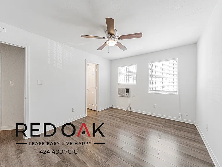 1032-1036 S Normandie Ave #1036-5 — Photo 15