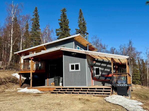 5582 Cascade Rd, Fairbanks, AK 99709
