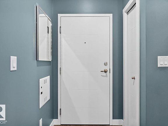 5th image of 10126 144th St NW #101