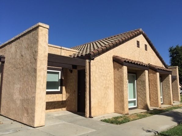 606 Downey Ave #7