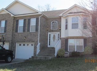 711 Superior Ln, Clarksville, TN 37043