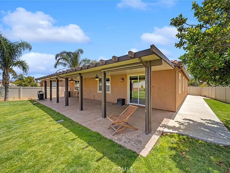 1420 Yarrow Ln — Photo 37