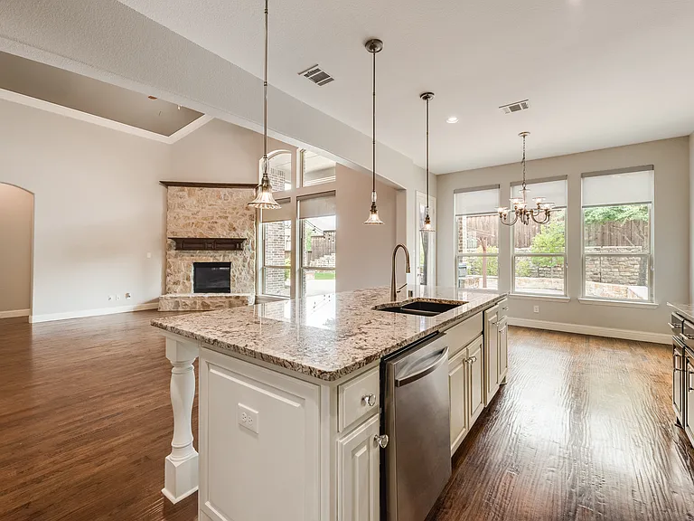 1518 Saddle Tree Rd — Photo 5