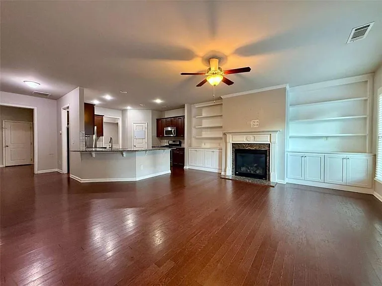 5115 Breezewood Cir — Photo 12