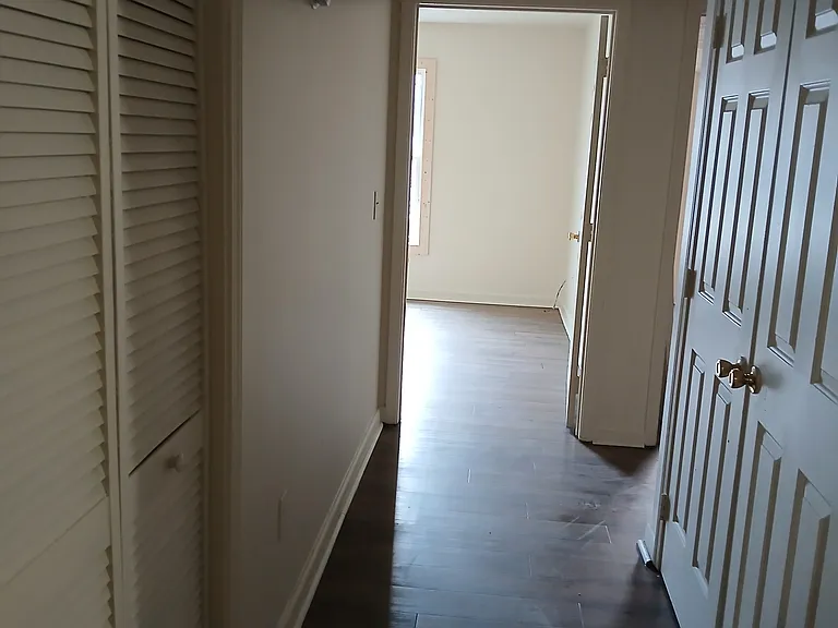1900 Ramser Ct #8 — Photo 5
