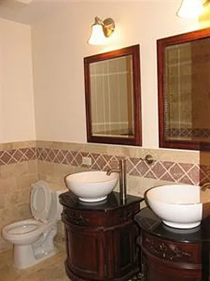 Rented by Douglas Elliman | media 38