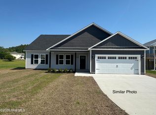 116 Norine Drive, Holly Ridge, NC 28445