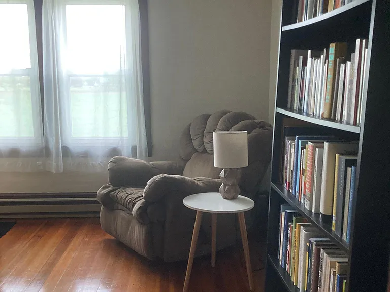 32 Knightly Rd — Photo 6