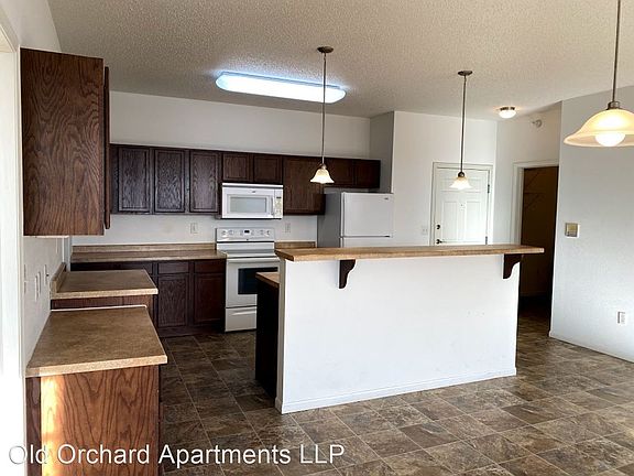 5th image of 4425 31st Ave S APT 110