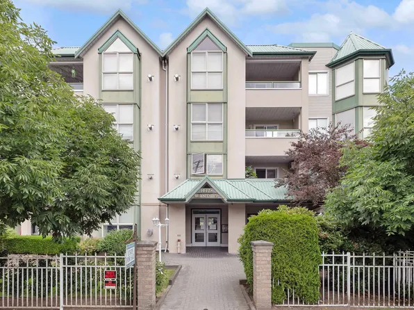 10128 132nd St #311, Surrey, BC V3T 3T5
