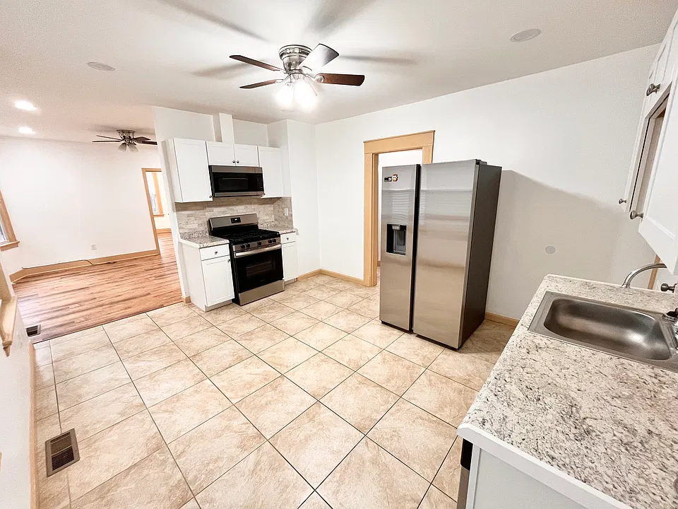 431 Dixwell Ave #1