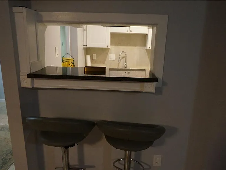 8427 Hearth Dr #6 — Photo 4