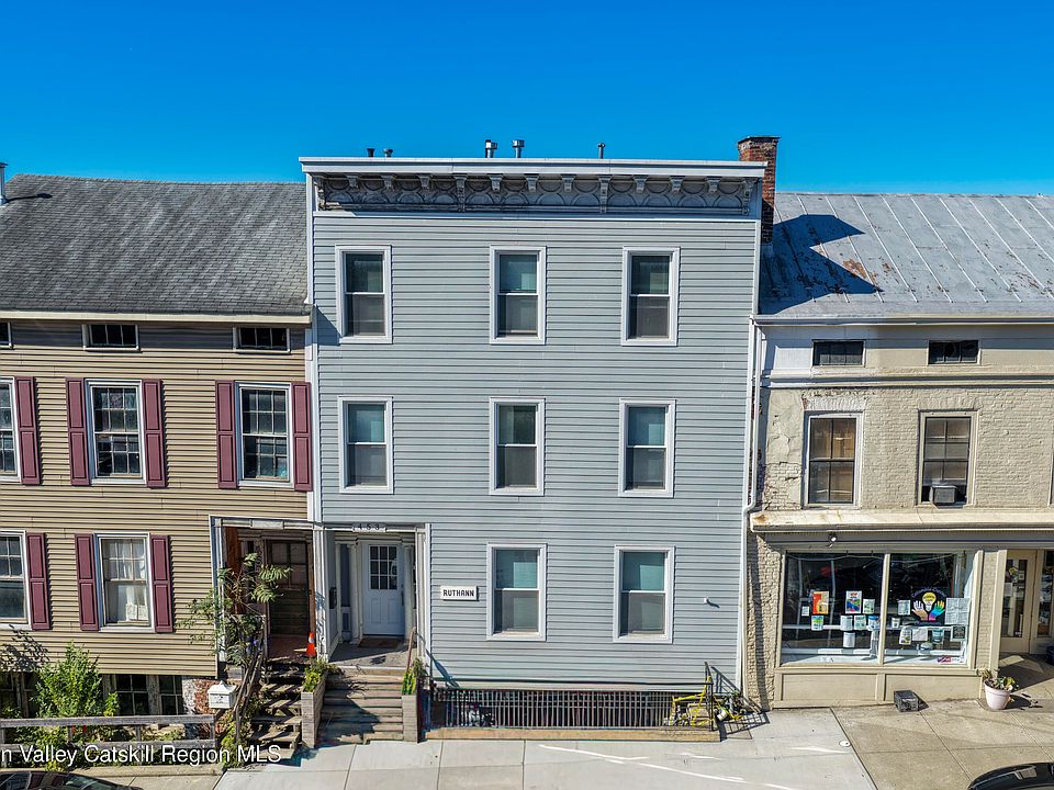 1st image of 453 Main Street