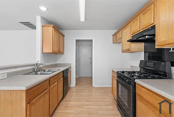 2516 Socorro Bnd — Photo 10