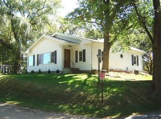 16910 Buzzell Rd, Sycamore, IL 60178