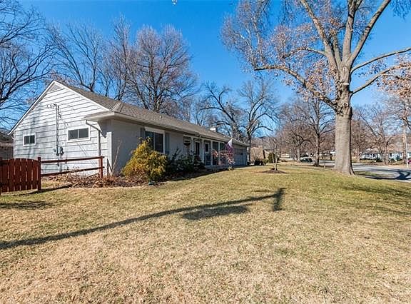 2nd image of 6614 Hodges Dr